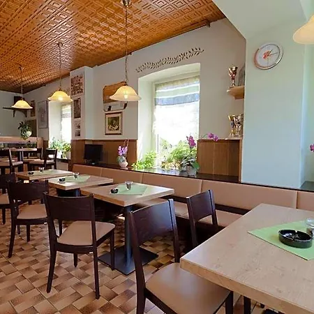 فندق Hotel-restaurant Birgeler Hof
