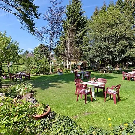 Hotel-restaurant Birgeler Hof فندق