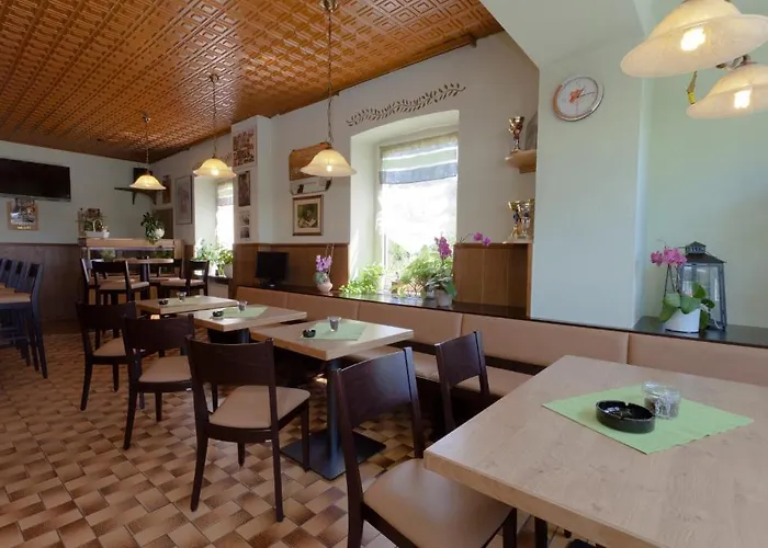 Hotel-restaurant Birgeler Hof בירגל